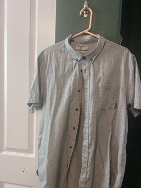 Billabong Men's Short Sleeve Button-Down Shirt - Light Gray